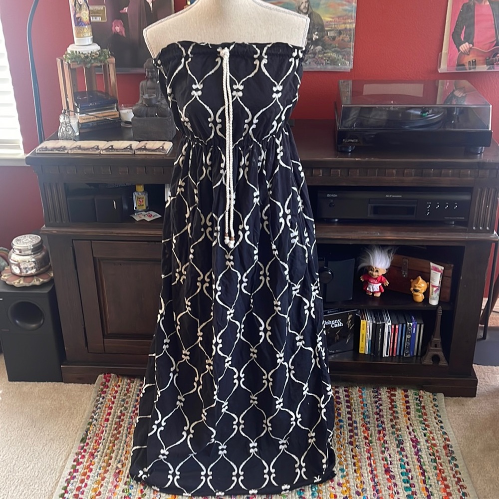 Gap Strapless Maxi Dress EUC 🖤🤍
